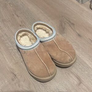Ugg Tasman